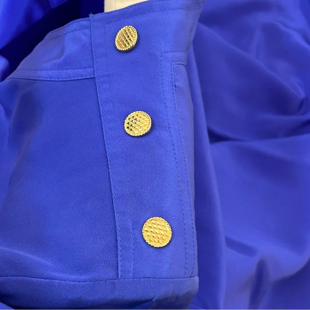 Carlisle 100% Silk Button Down Top Royal Blue Shoulder Pads Gold Buttons Vintage - Picture 3 of 8